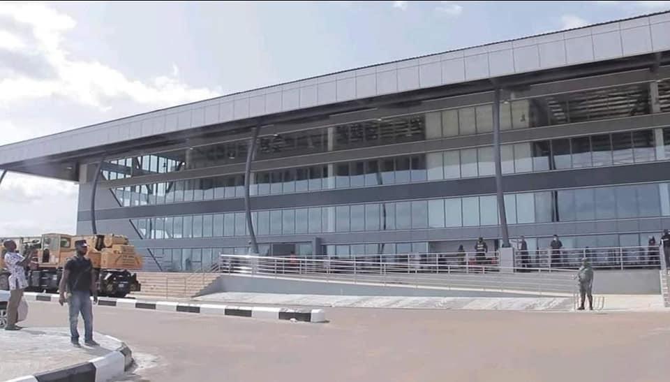 Obiano inaugurates Anambra Cargo/Passenger Airport